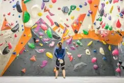 Singles Boulder Rock Climbing (Bridges Gym)