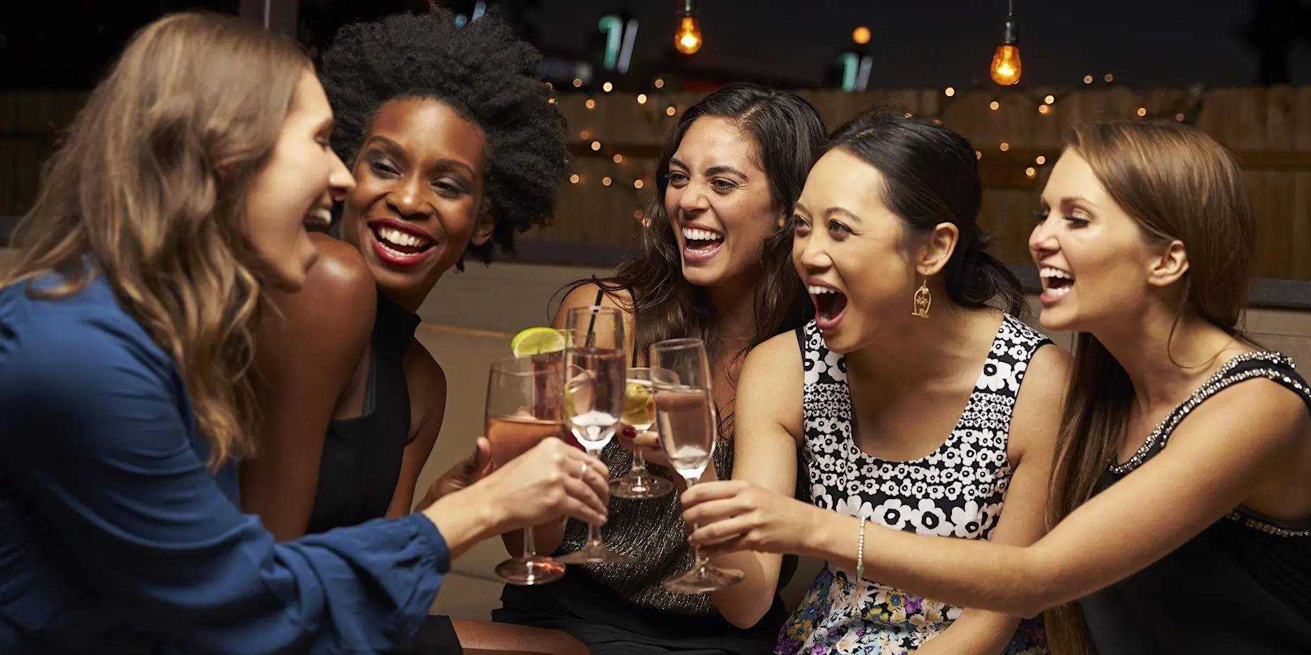 Washington, DC: Lesbian/Bi Single Mingle: Speed Dating (Women 30-50) Washington, DC: Lesbian/Bi Single Mingle: Speed Dating (Women 30-50)