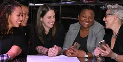Boston: Lesbian/Bi Single Mingle - Expand Your Social Circle (Ages 21-35) Boston: Lesbian/Bi Single Mingle - Expand Your Social Circle (Ages 21-35)
