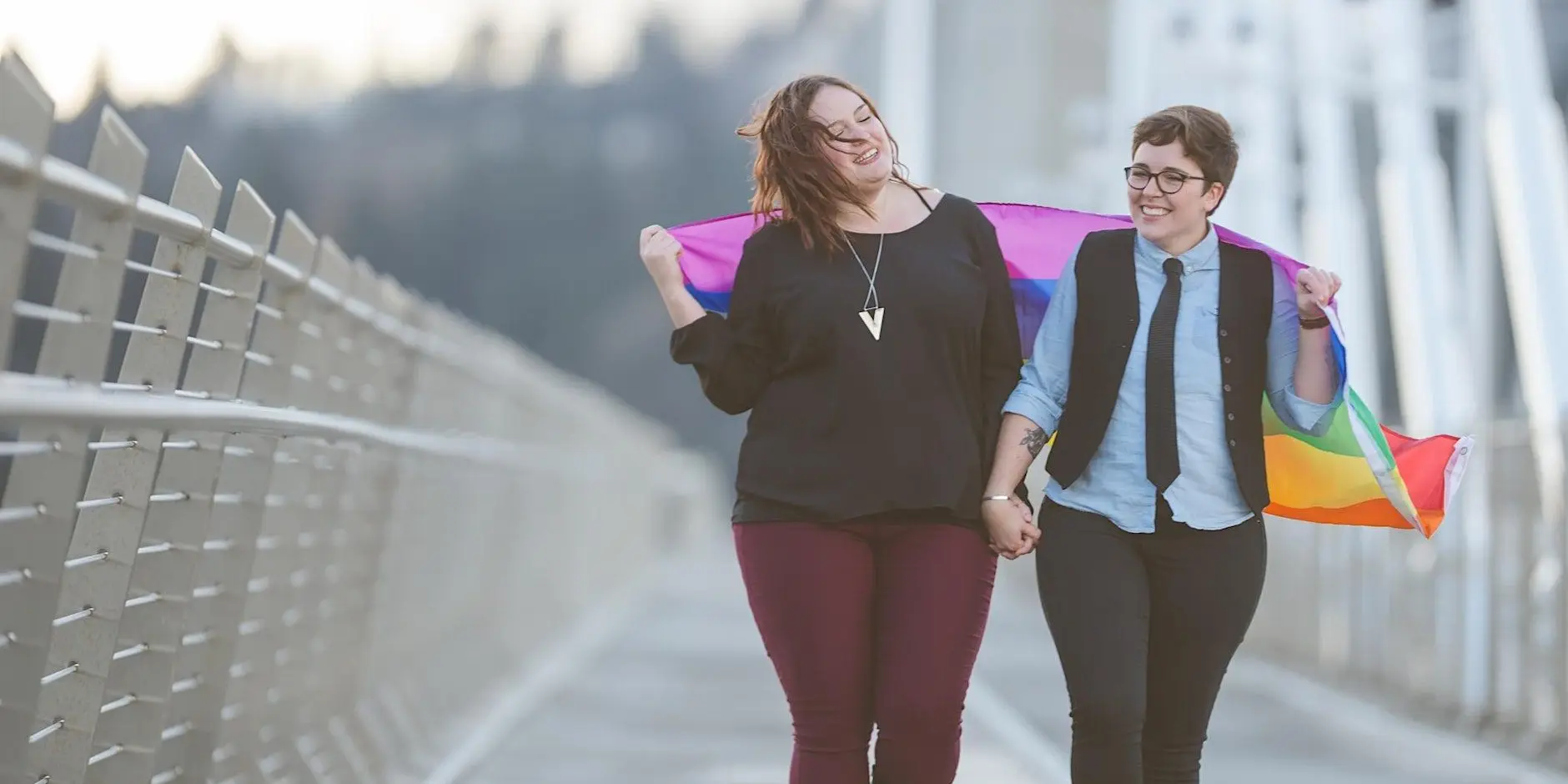 Portland: Single Mingle for Lesbian, Bi, Trans & Genderqueer (Ages: 30+) Portland: Single Mingle for Lesbian, Bi, Trans & Genderqueer (Ages: 30+)