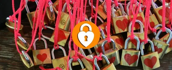 PHOENIX Holiday UGLY SWEATER LOCK & KEY SINGLES PARTY Age 30+ — photo 3