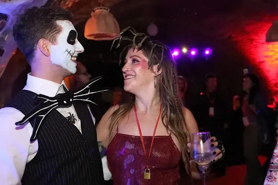 HALLOWEEN SINGLES LOCK & KEY PARTY Age 24-54 Syracuse, Costume Optional — photo 4