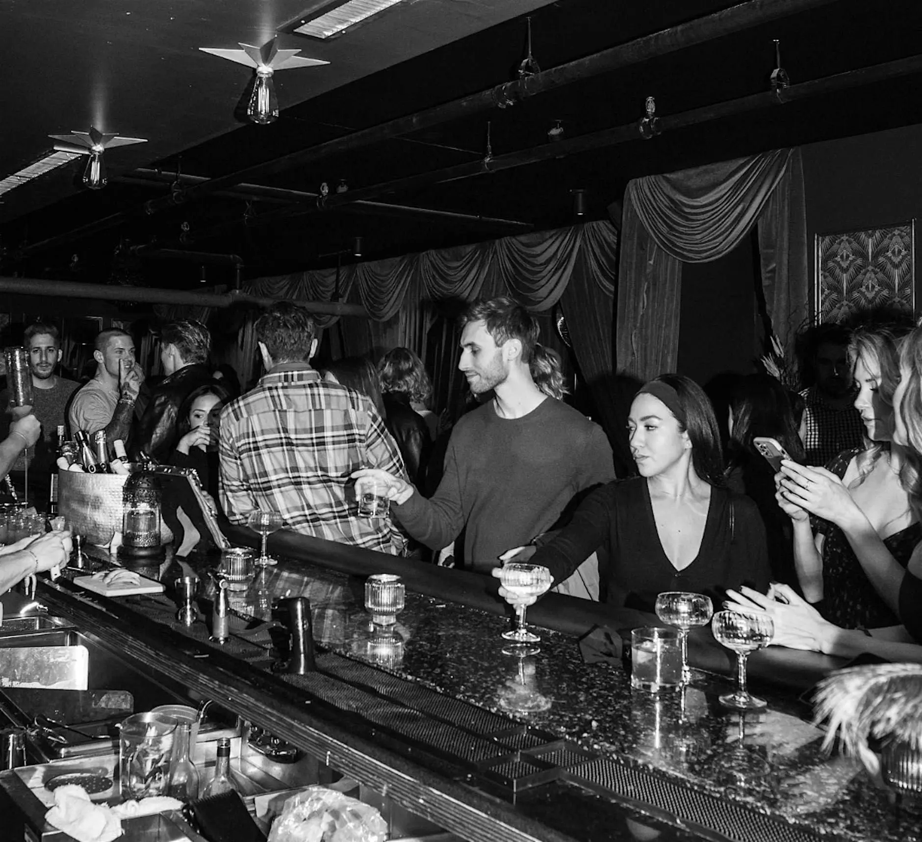 Singles Mixer in West Hartford CT!