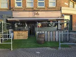 Singles Social Cocktail Mixer in Upminster Essex for ages 50 plus