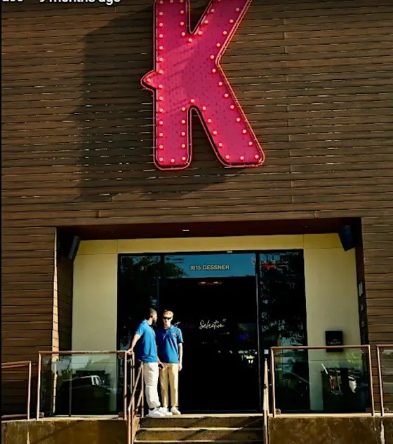 Houston Speed Dating for Singles Age 34-49 Texas at Kirby Ice House- Gessner — photo 6