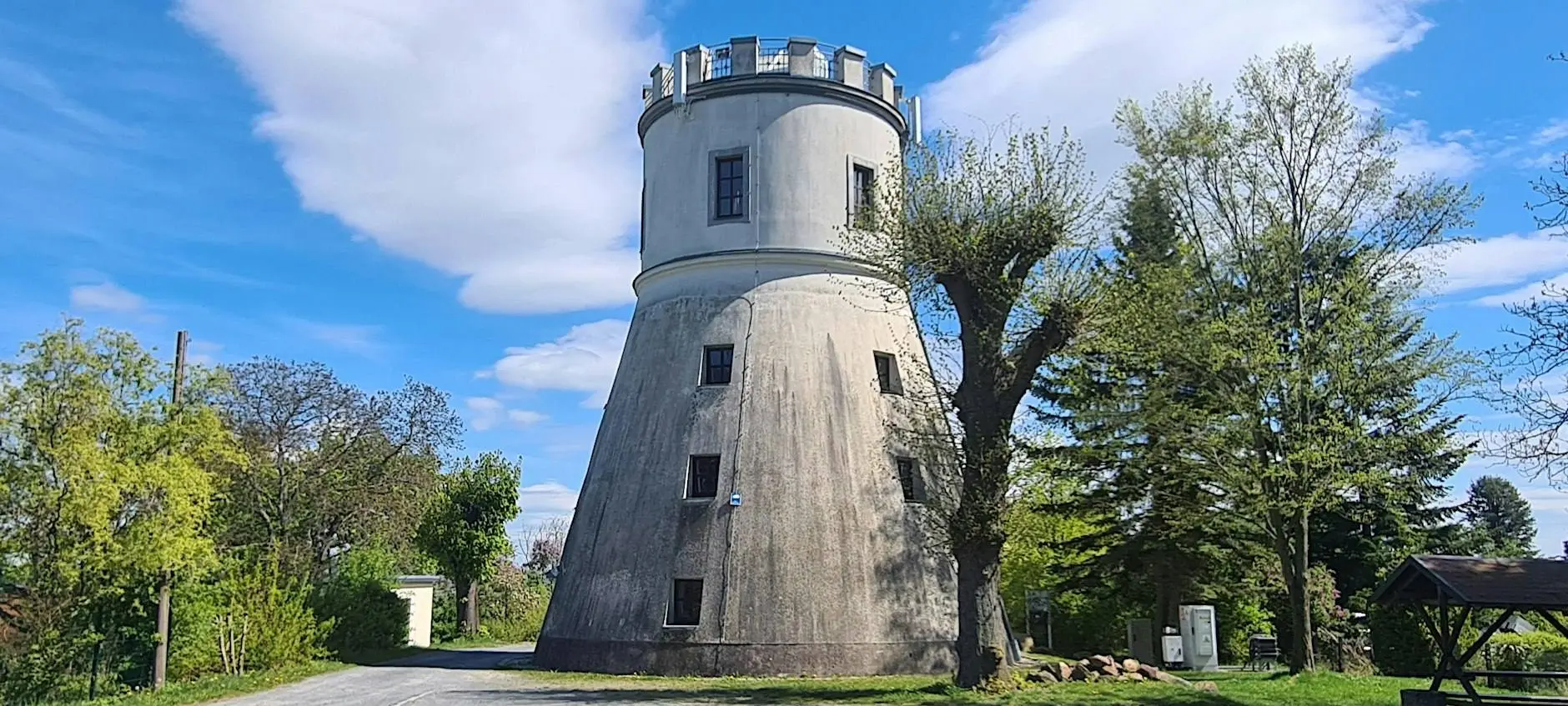 Zur Boxdorfer Windmühle (Altersgruppe 30 - 40 Jahre) Zur Boxdorfer Windmühle (Altersgruppe 30 - 40 Jahre)