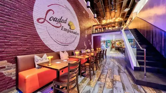 Las Vegas Speed Dating for Singles Age 35-49 Nevada at Loaded Empanadas — photo 6