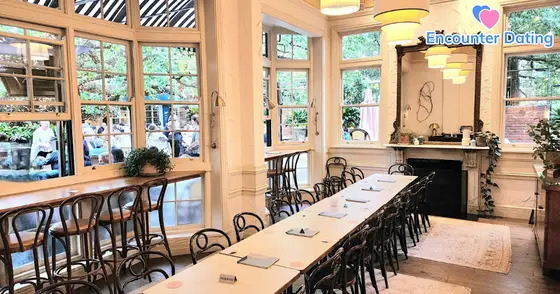 Singles Dinner Party Neutral Bay | Ages 58+ | Encounter Dating — photo 1