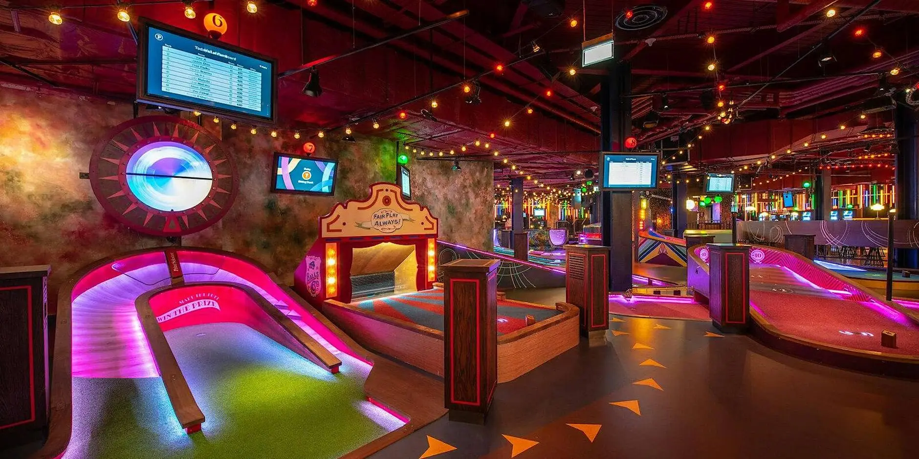 Mini Golf Singles Party @ Puttshack, Bank (Ages: 28-42) Mini Golf Singles Party @ Puttshack, Bank (Ages: 28-42)